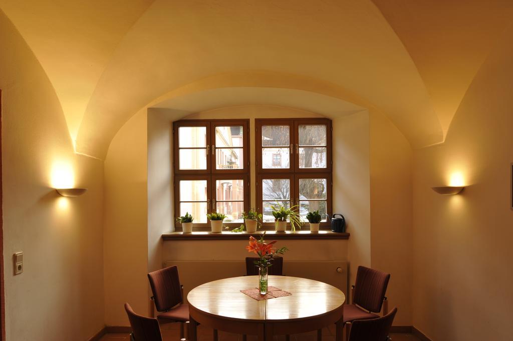 Gaestehaeuser St. Marienthal Bagian luar foto